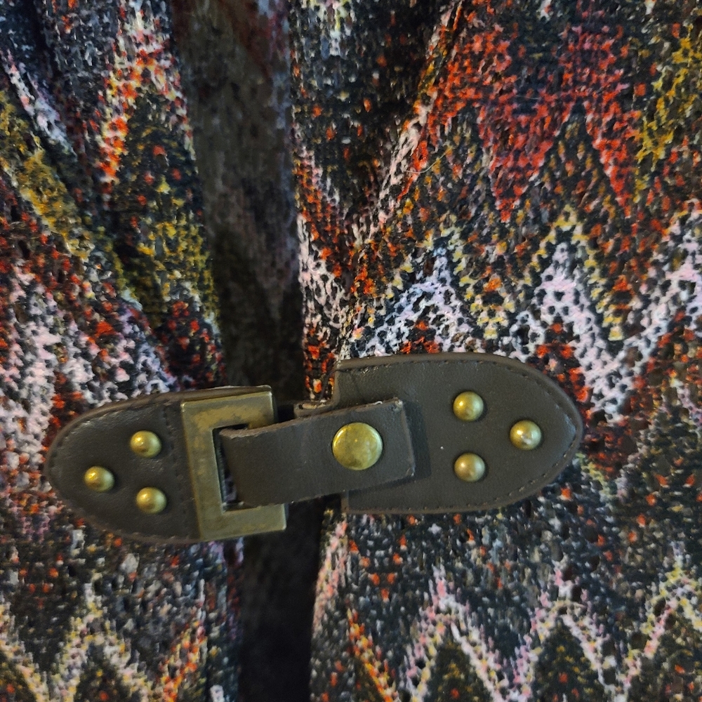 Cardigan - Picture 2 of 5
